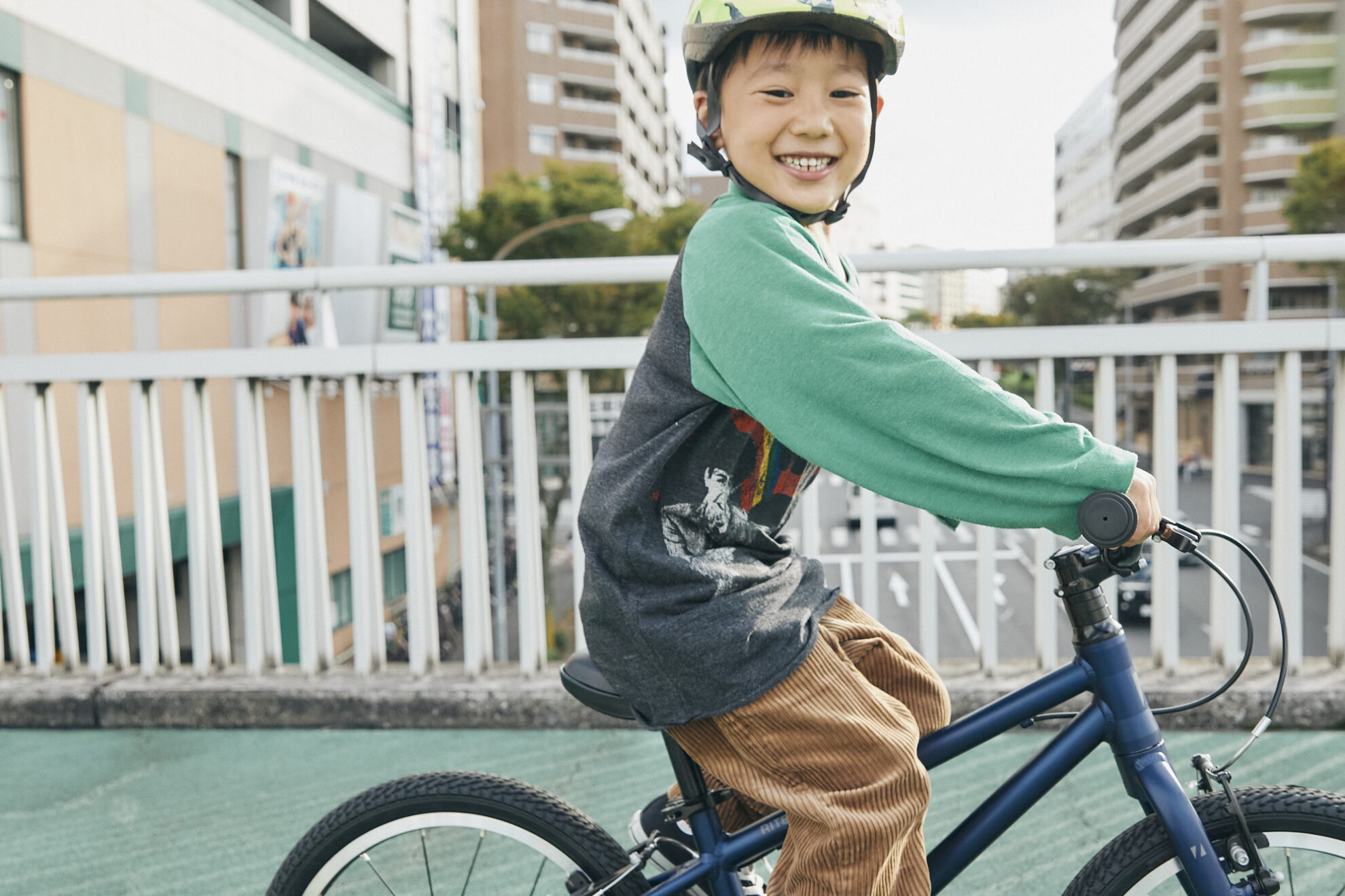 自転車をこぐのにふさわしい靴は ストア